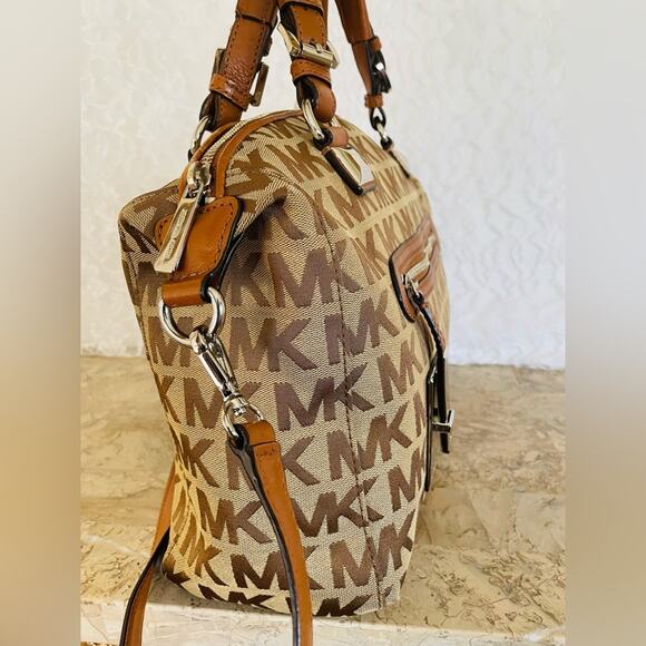MICHAEL KORS MK logo brown canvas domed sarchek shoulder bag crossbody - Picture 4 of 10